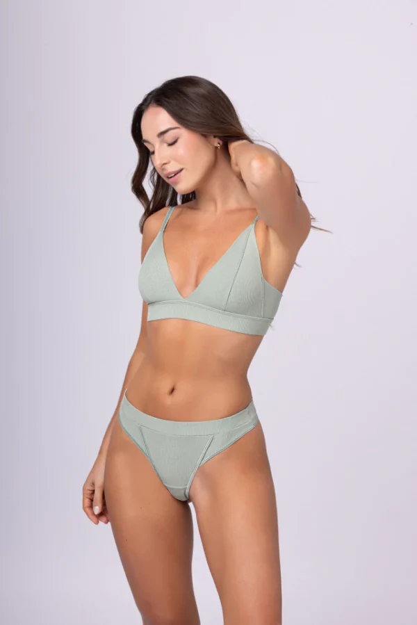 7090-verde-oliva-24696fd2dc484c98e417757556061236-640-0 YEWEL 7090