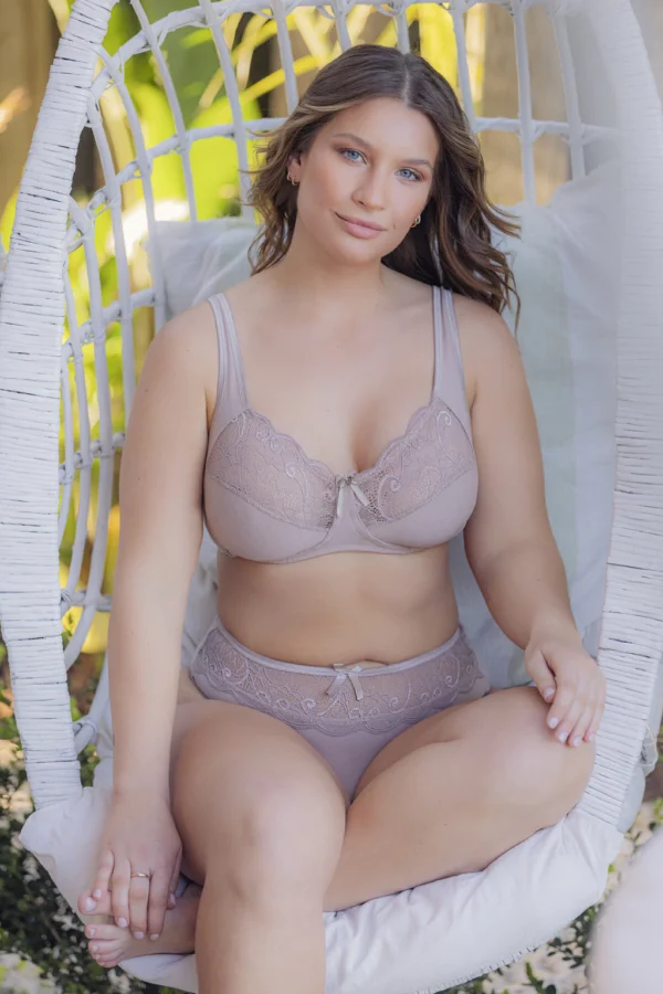MELIFERA 905