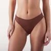 9-choco-5ff2e493e61964f3ad17793764746879-640-0 YEWEL 9